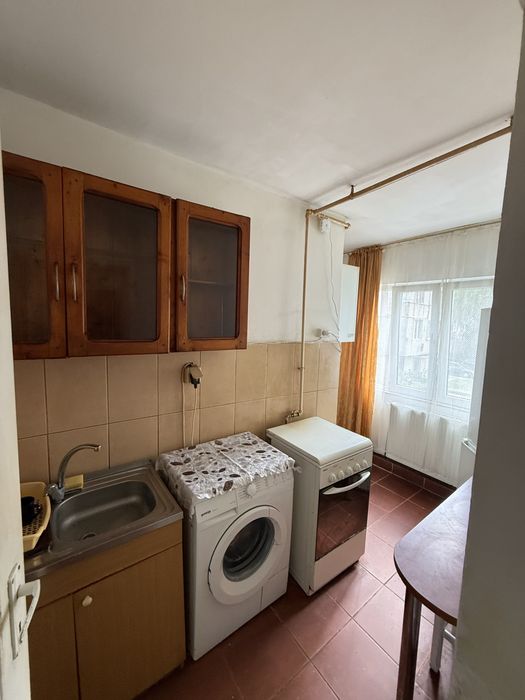 Garsoniera de inchiriat
