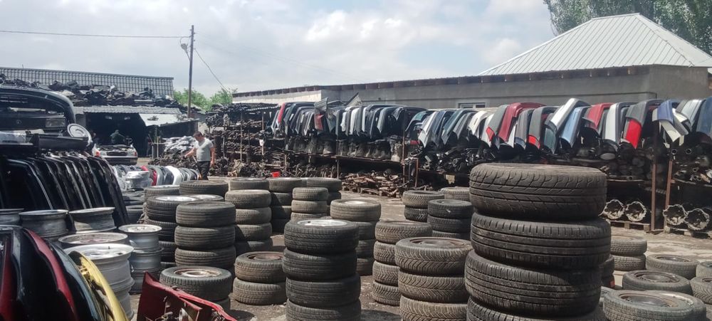 авто разбор Ауди С4 Мерседес 124.