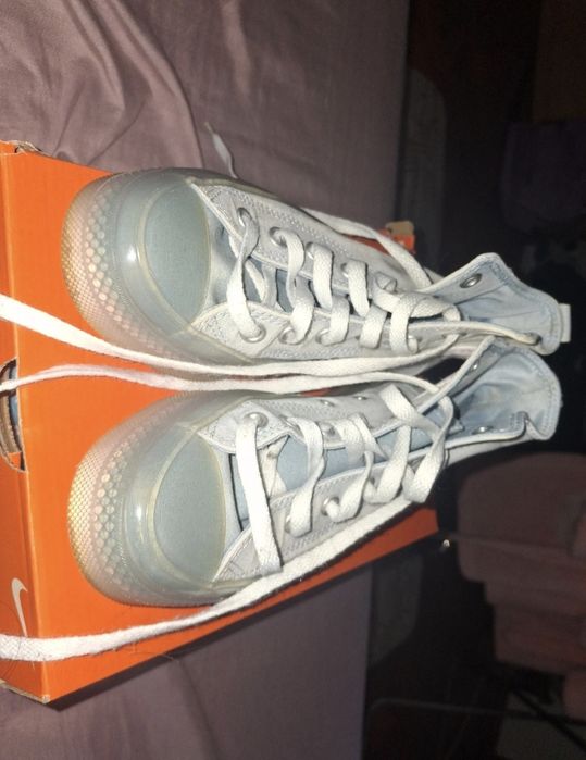 adidasi converse