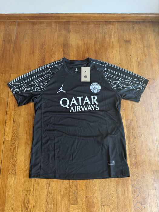 PSG x Jordan Fourth Kit 2024/25 (Black/Wings)