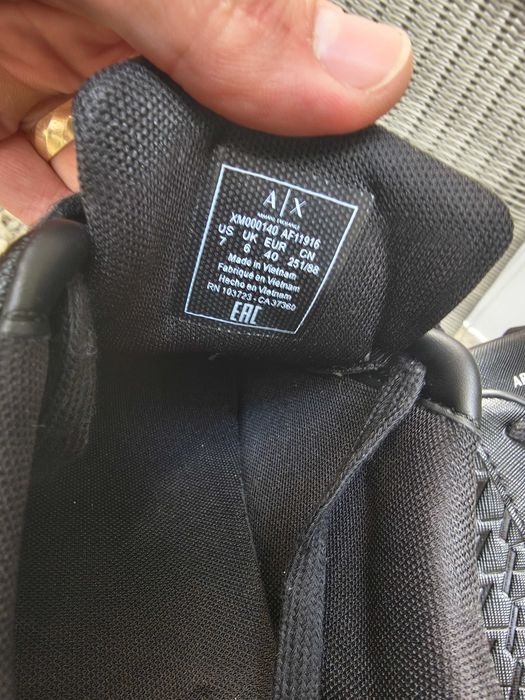 Vând adidas Armani exchange mărimea 40 ,noi!