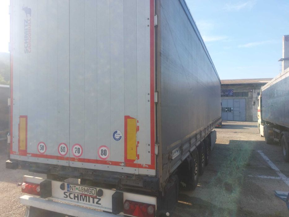 Semiremorca 04 Schmitz Cargobul