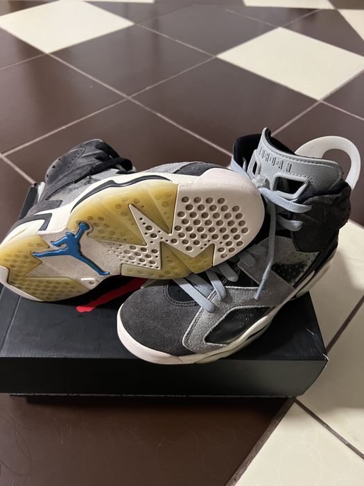 Vând Jordan AIR Retro 6 “smoke gray”, accept și unele schimburi