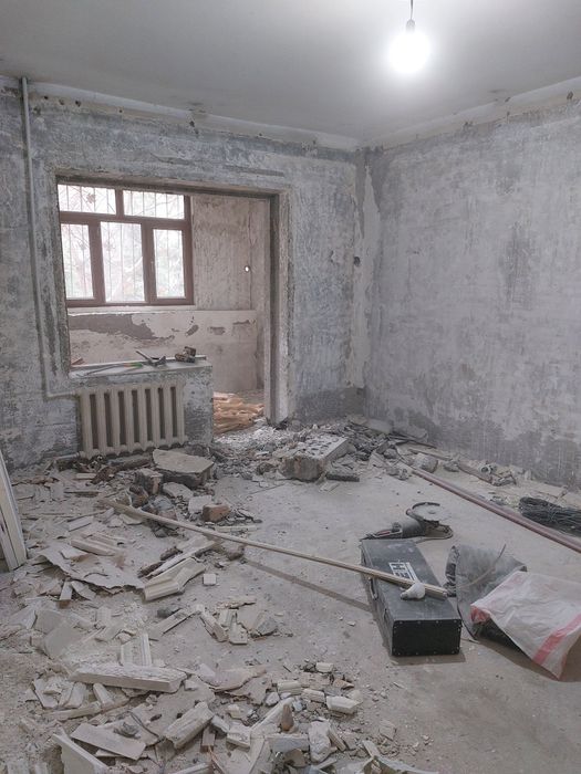 Демонтаж квартир ломаем бассейн Копаем подвал