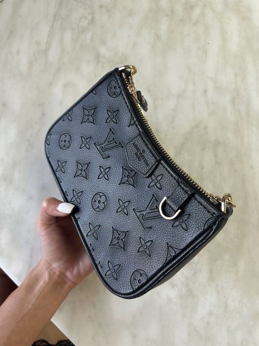 Дамска мини чантичка Louis Vuitton