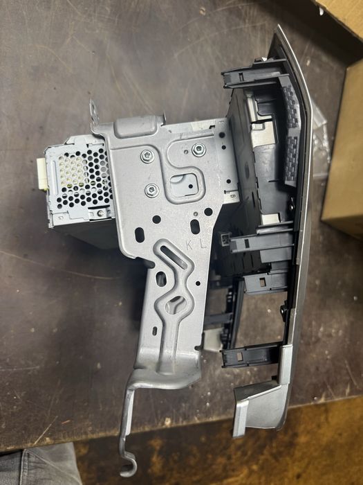 ГУ Toyota Camry 2014 оригинал