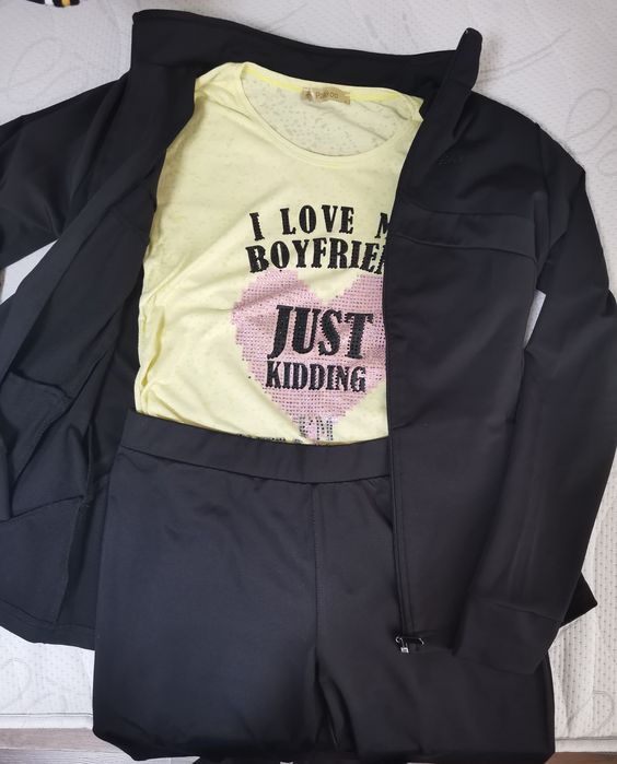 Спортен комплект българско производство