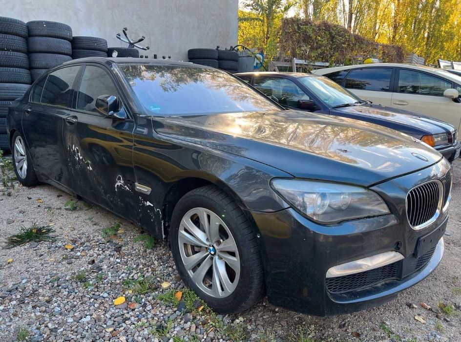 BMW 730d 2011g на части