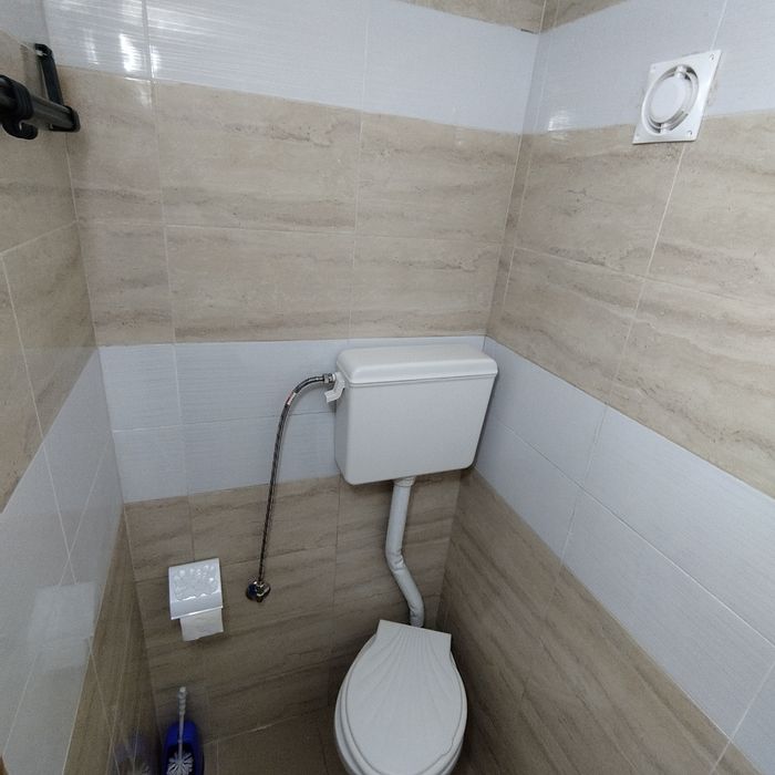 Дава се под наем Офис в Лом - 20 кв.м за 199.41 € - Снимка #5