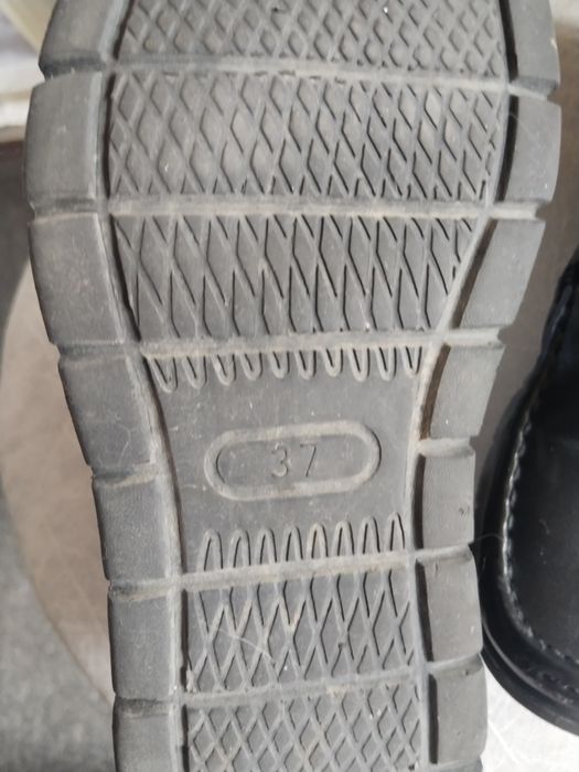 Туфли школьные 37 размер