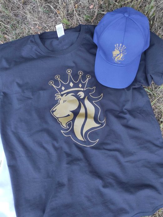 Тениски с уникален дизайн