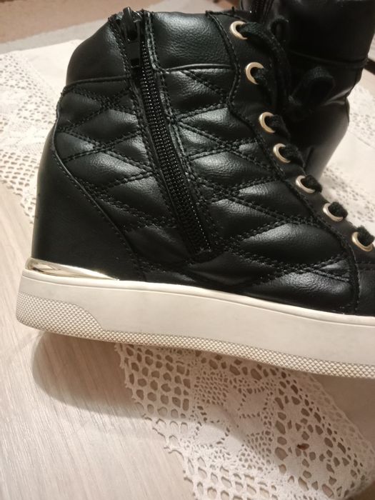 Adidași Aldo numărul 33