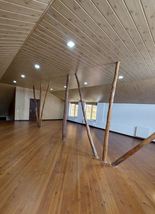 Элитный евродом в Кибрае , мах. Янги Арген , 5 комнат  7 соток.