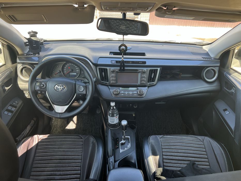 Продам RAV 4 2014