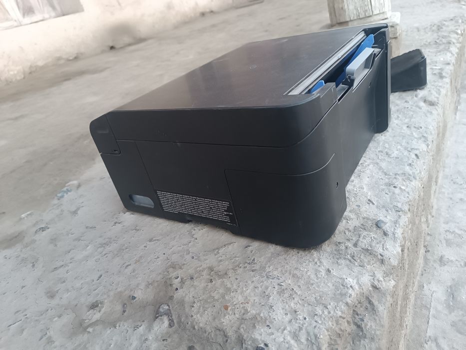 Prentr sotiladi trivadnom