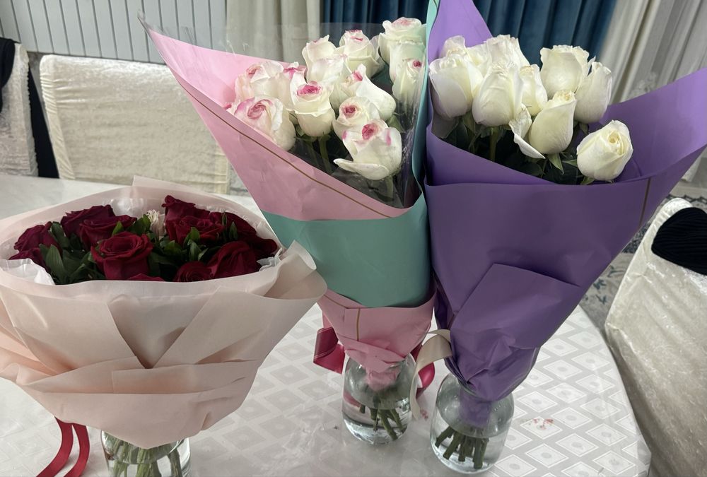 Букет из роз (свежие )