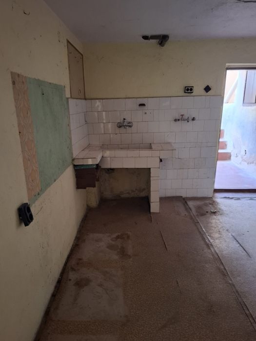 Къща в Казанлък в близост до магазин Лидал