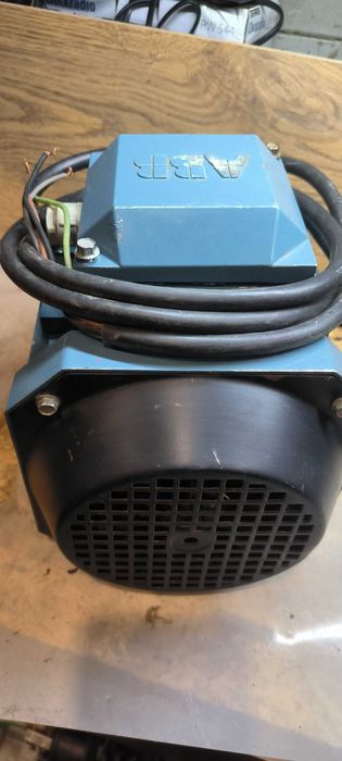 Motor Trifazat , Monofazat  1.1 -  1.3kw