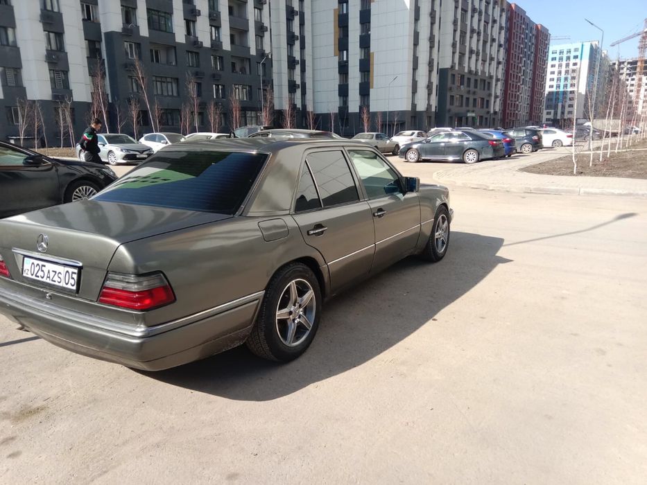 Мерседес 124 рестайлинг