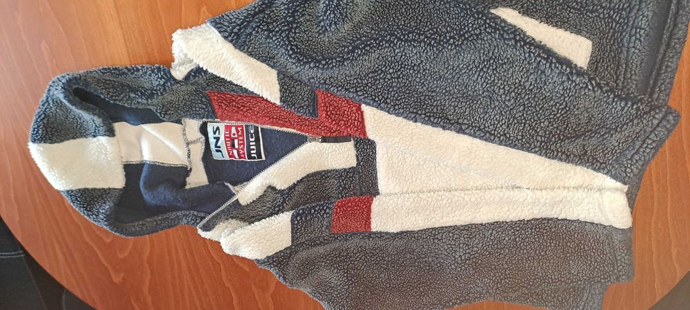 Горно яке JNS с качулка