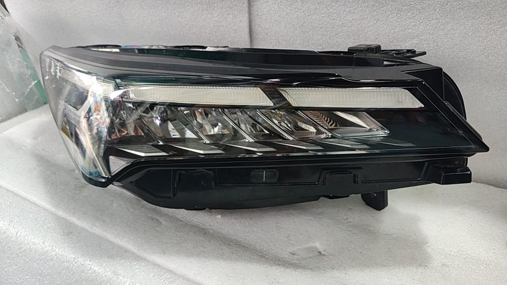 Фары Geely Coolray