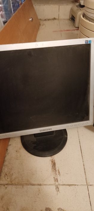 Мониторы не дорого