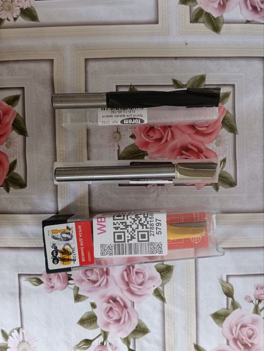 Эшик замок ва скрыт петля учун шаблон учун шаблон.