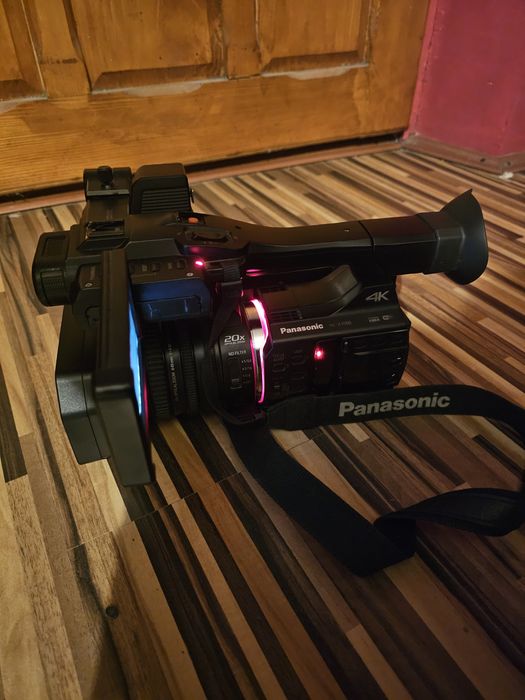 Panasonic  HC- X1000