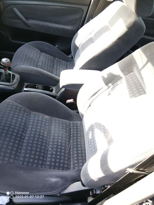 Продавам Volkswagen Passat 5.5 1.6 бензин на части