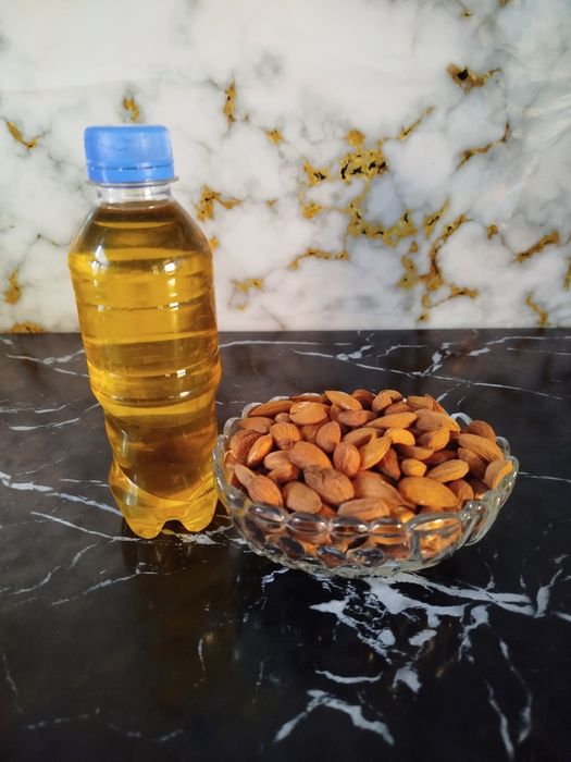 Аччиқ бодом ёғи, гузаллик ва саломатликни қадрловчилар учун