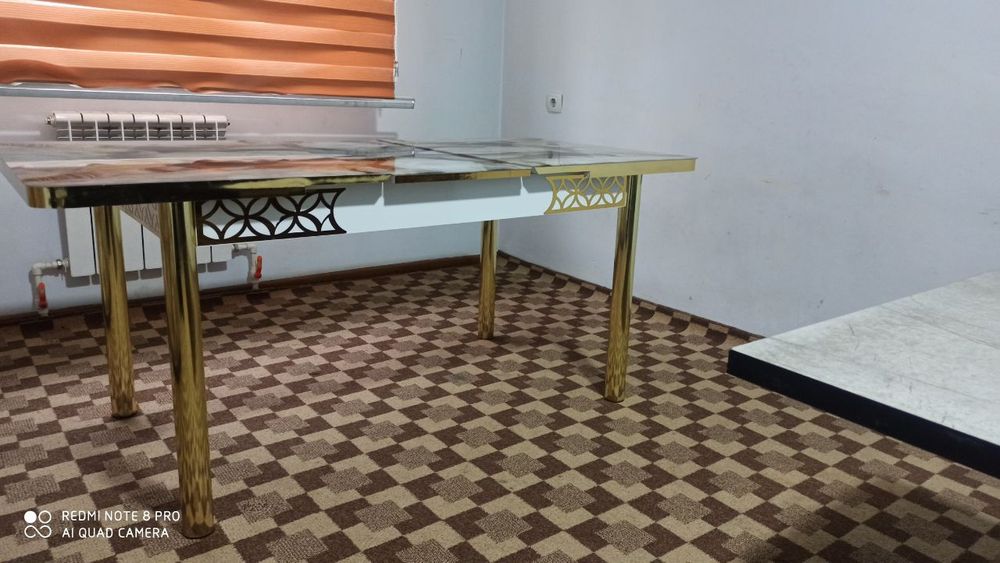 Срочно Стол стул комплект сотилади