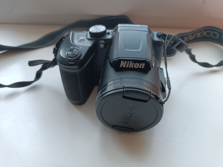 Фотоаппарат Nikon Coolpix B500 сотилади