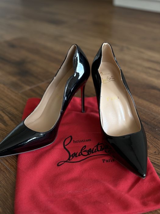 Pantofi Louboutin
