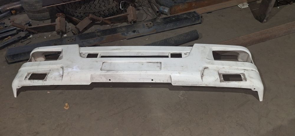 Продам бампер на камаз