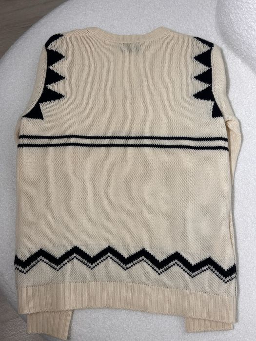 Женский свитер Prada