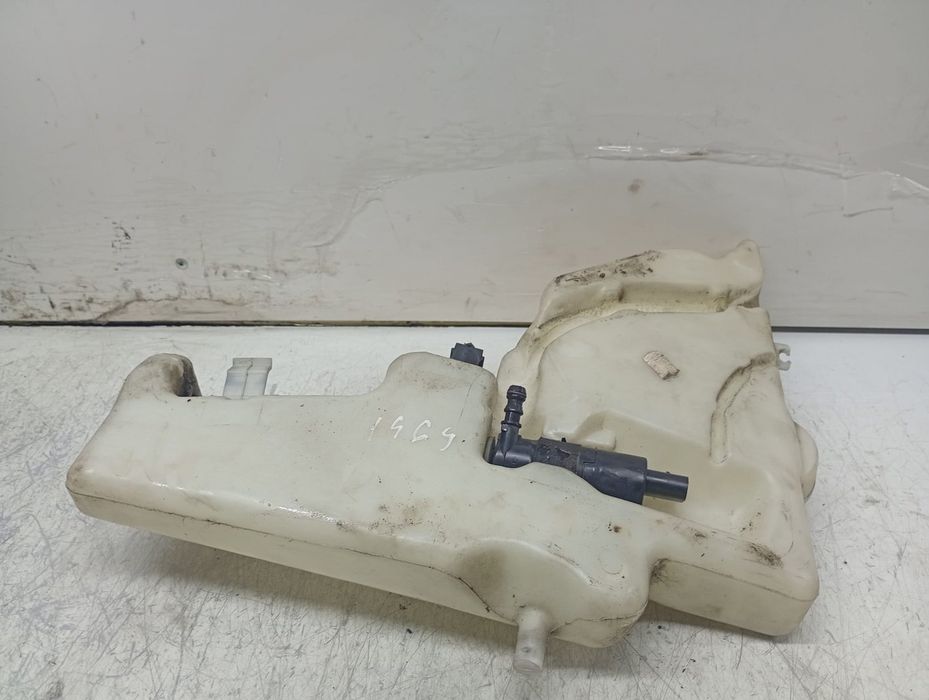 Vas lichid parbriz 8T0955453C Audi A4 B8/8K (2007 - 2011) 2.7 tdi CGKA