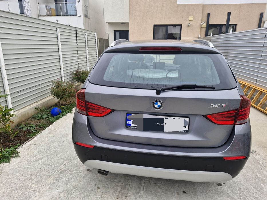 BMW X1 2011 — imagine 4