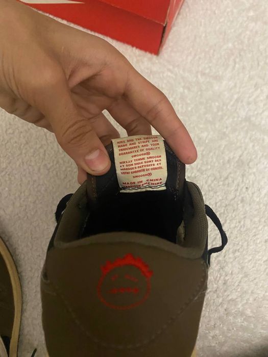 кроссовки jordan 1 travis scott