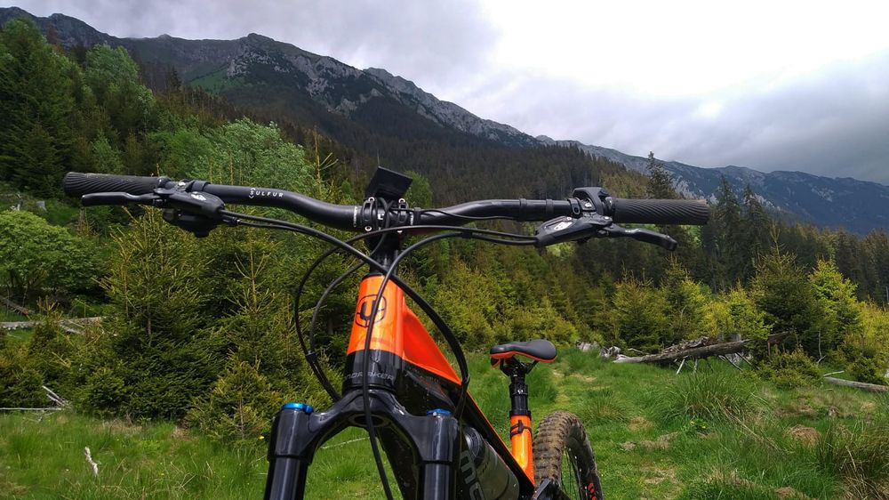 Bicicleta electrica Mondraker Crafty R 29" Negru/Portocaliu 2021