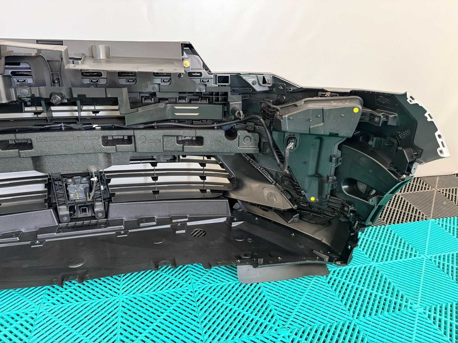 Bara fata Renault Captur 2024+ noua originala Renault completa cu toate accesoriile