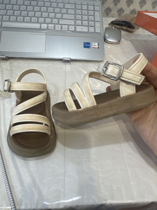 Босоножки для девочек бесплатно