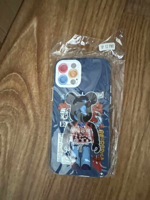 Чехлы на iphone 12pro