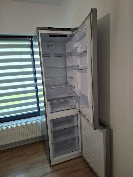 Vand combina frigorifica Beko