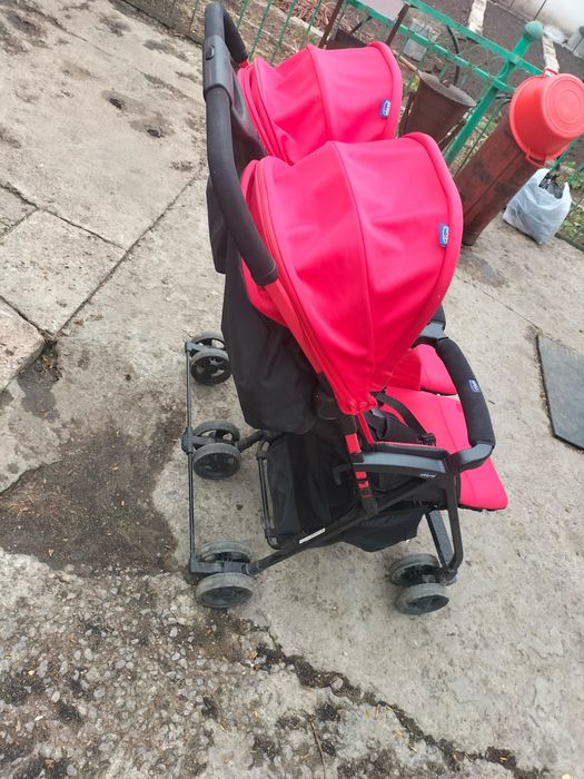 Пррдается коляска