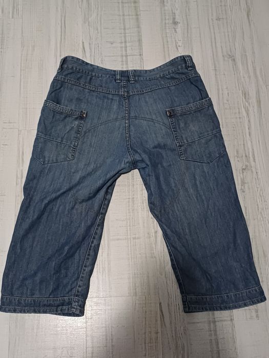 blugi scurti (jorts)