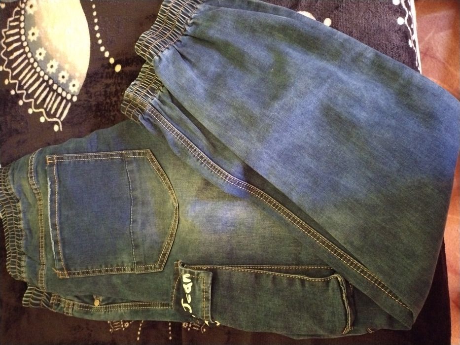 Blugi băieți mărimea 34