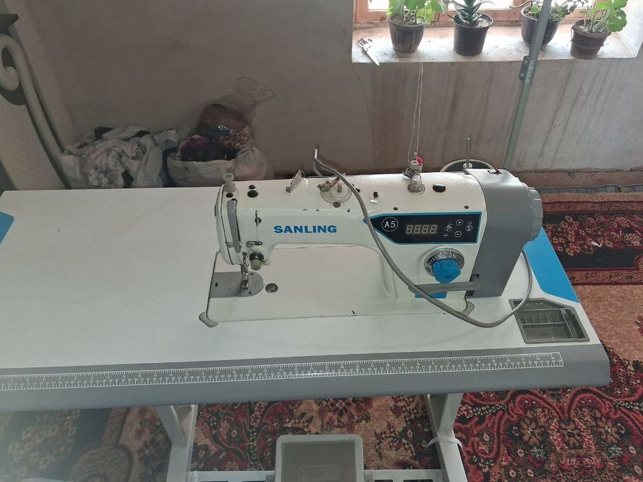 Tikuv mashinasi yangi 1 oy ishlatilgan xolati ideal