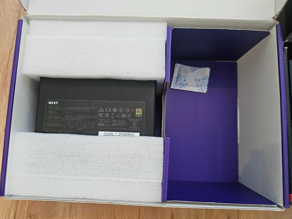 Захранвания NZXT C1200GOLD и Rog Strix 1000W