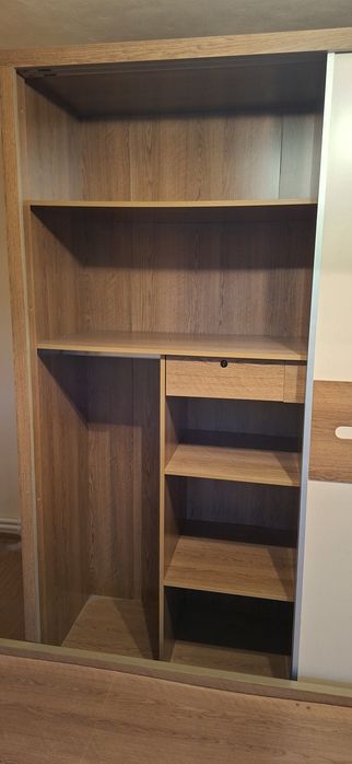 Set mobilier dormitor complet-pat matrimonial 180cm+dulap mare+2 noptiere+masuta machiaj