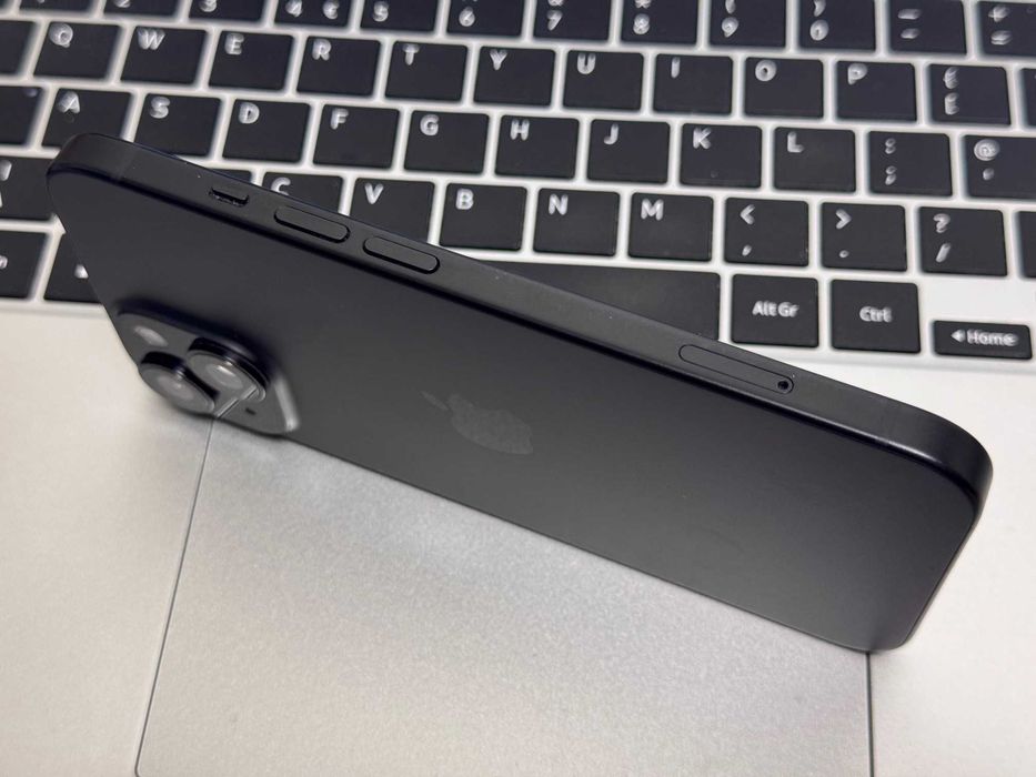 iPhone 15, Black, 128Gb |Acceptam Schimburi| Cod - G694